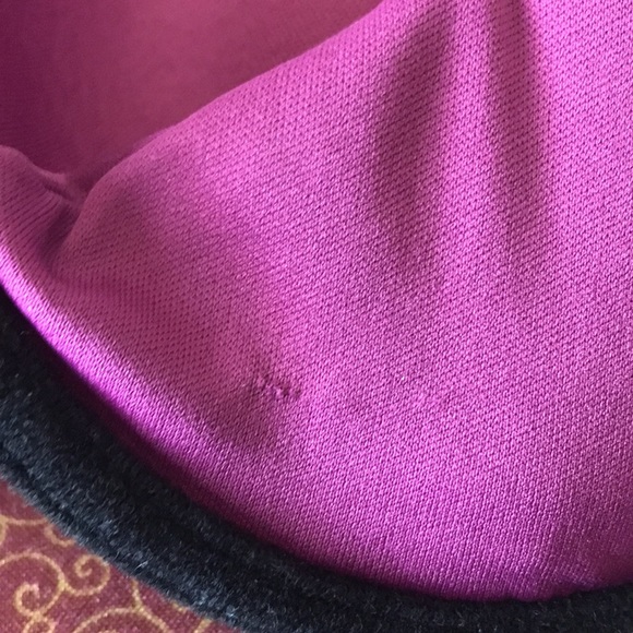 Just listed❤️fabulous black lace over purple push up bra - Picture 12 of 12